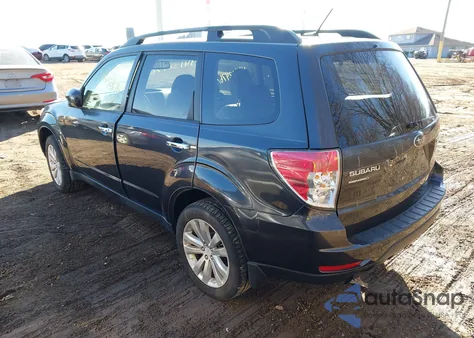 2011 Subaru Forester 2.5X Limited z USA, uszkodzony, nr VIN JF2SHBEC0BH756630